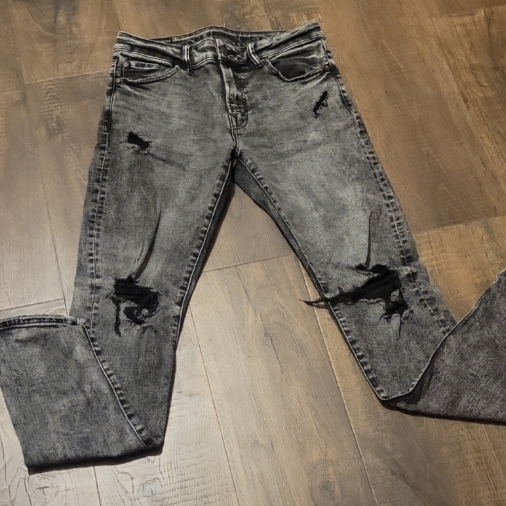 American Eagle Outfitters Black Distressed Skinny Jeans